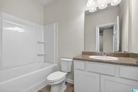4532 Village Springs Square Fultondale AL 35068