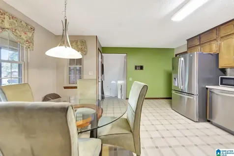 614 Greenbriar Road Fairfield AL 35064