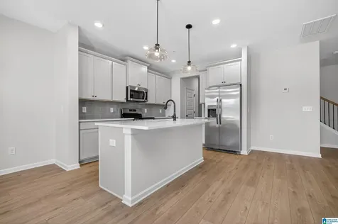 4526 Village Springs Square Fultondale AL 35068