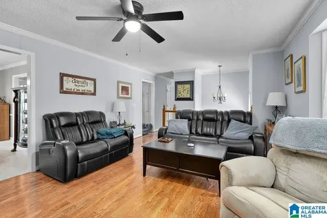 96 Tomahawk Circle Pelham AL 35124