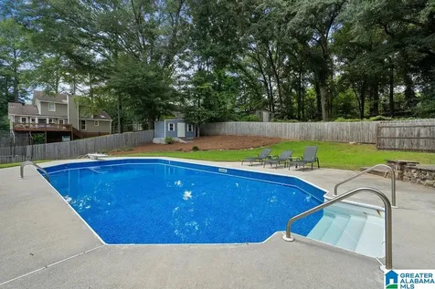 96 Tomahawk Circle Pelham AL 35124