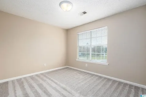 518 Laurel Woods Trail Helena AL 35080