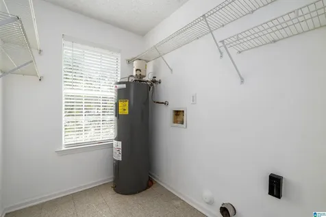 518 Laurel Woods Trail Helena AL 35080