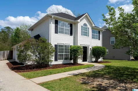 518 Laurel Woods Trail Helena AL 35080