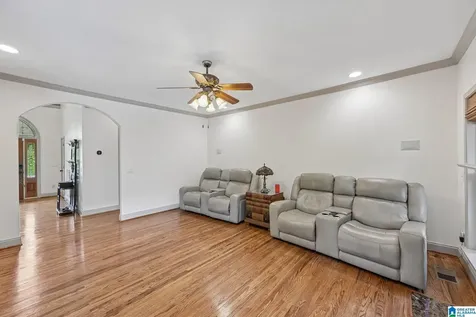 1097 Long Leaf Lake Drive Helena AL 35022