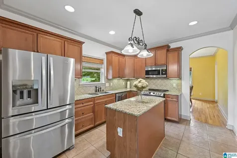 1097 Long Leaf Lake Drive Helena AL 35022