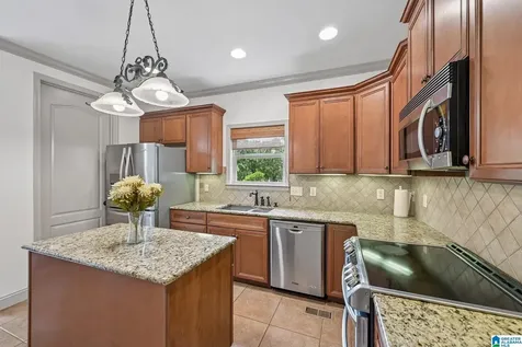 1097 Long Leaf Lake Drive Helena AL 35022