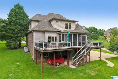 1097 Long Leaf Lake Drive Helena AL 35022