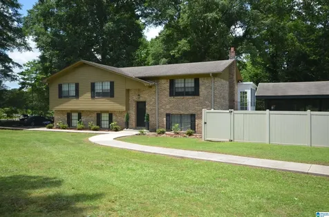 637 County Road 1194 Cullman AL 35057