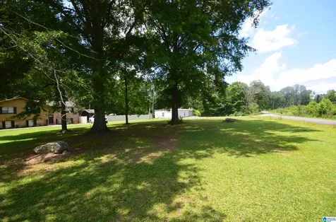 637 County Road 1194 Cullman AL 35057