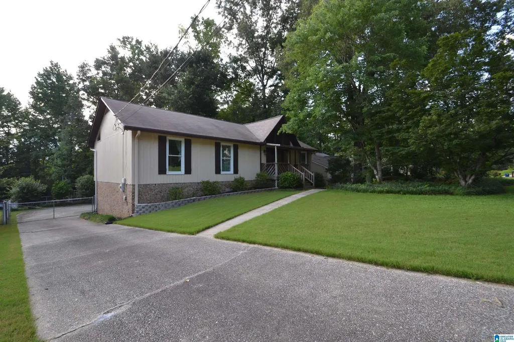 2227 Pup Run Drive Helena AL 35080