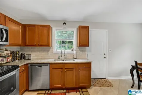 617 Dogwood Drive Birmingham AL 35206