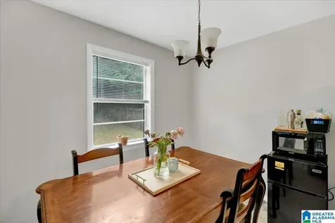 617 Dogwood Drive Birmingham AL 35206