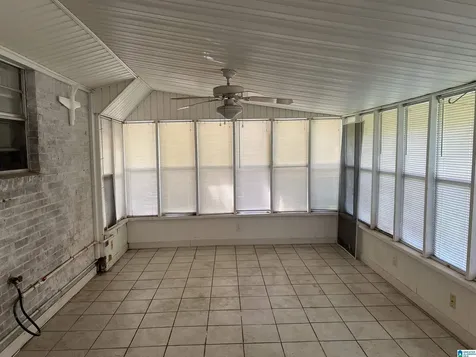 424 Daniel Drive NE Center Point AL 35215