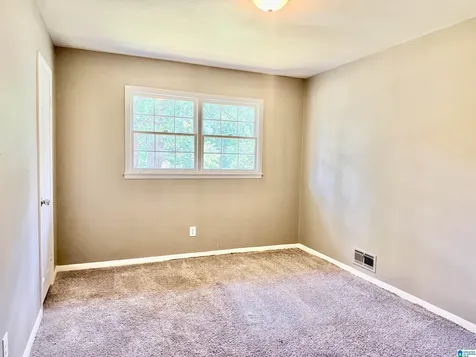1037 Dawn Drive Birmingham AL 35235