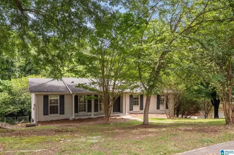 2825 2nd Way NW Center Point AL 35215