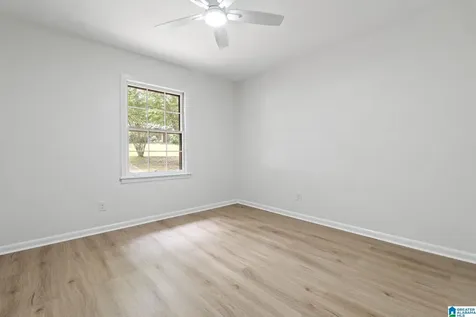 2825 2nd Way NW Center Point AL 35215