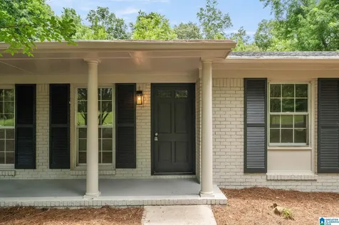 2825 2nd Way NW Center Point AL 35215