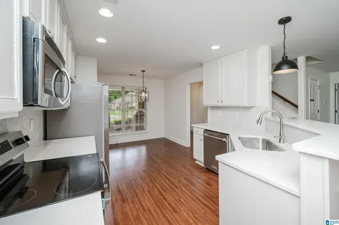 533 River Crest Way Helena AL 35080