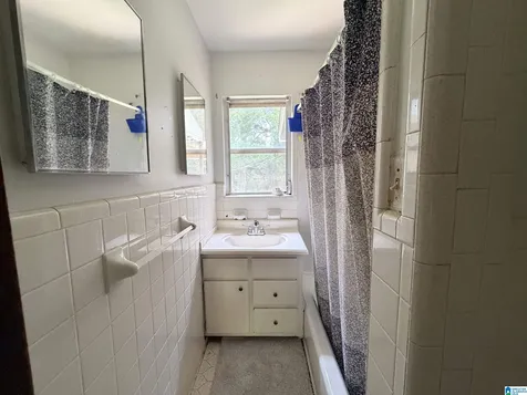 827 Delta Street Bessemer AL 35020