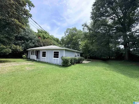 827 Delta Street Bessemer AL 35020