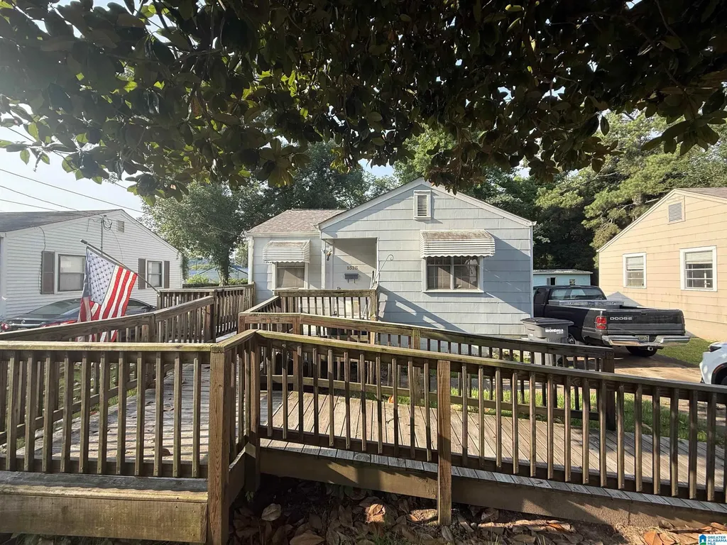 1513 Montevallo Road Irondale AL 35210