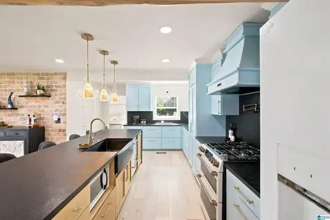 2419 Monte Vista Drive Vestavia Hills AL 35216