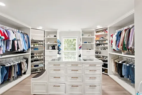 2419 Monte Vista Drive Vestavia Hills AL 35216