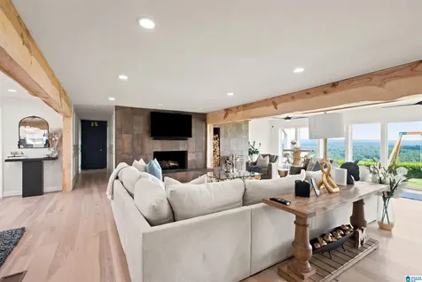 2419 Monte Vista Drive Vestavia Hills AL 35216