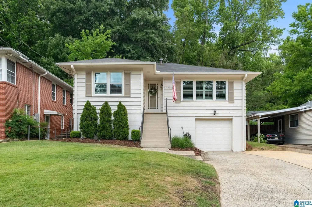1618 Woodfern Drive Homewood AL 35209