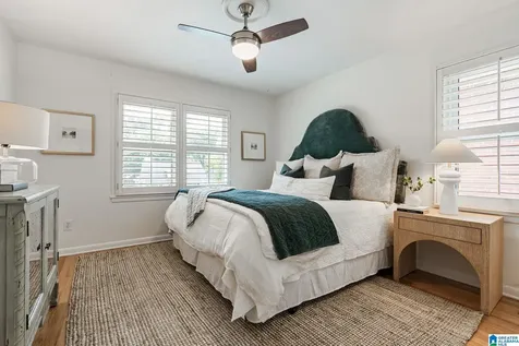 1618 Woodfern Drive Homewood AL 35209