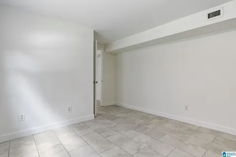 1618 Woodfern Drive Homewood AL 35209