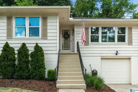1618 Woodfern Drive Homewood AL 35209