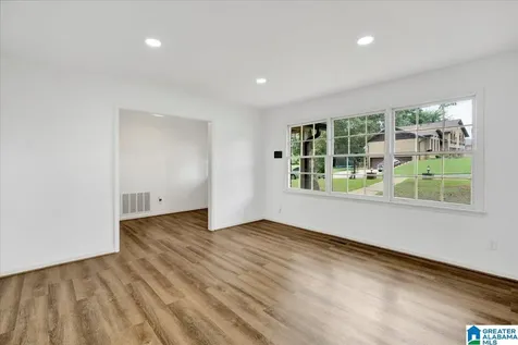 1372 Miami Trail Birmingham AL 35214