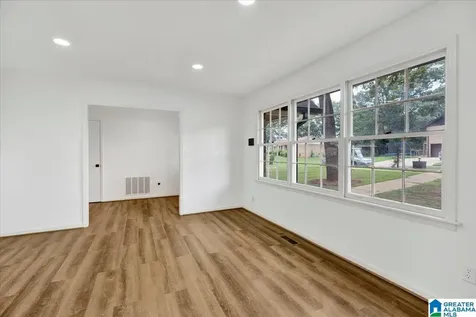 1372 Miami Trail Birmingham AL 35214