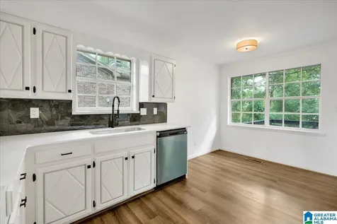 1372 Miami Trail Birmingham AL 35214