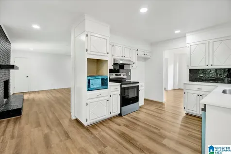 1372 Miami Trail Birmingham AL 35214