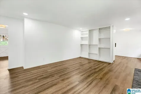 1372 Miami Trail Birmingham AL 35214