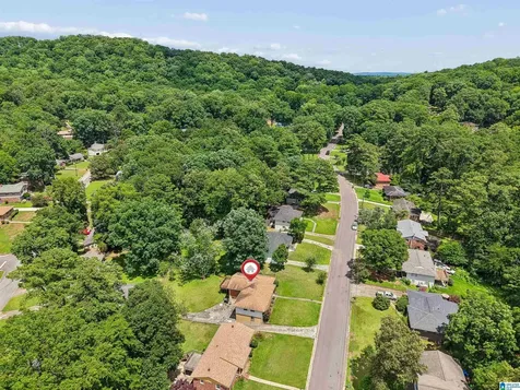 830 Sherwood Forest Drive Birmingham AL 35235