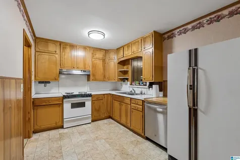 830 Sherwood Forest Drive Birmingham AL 35235