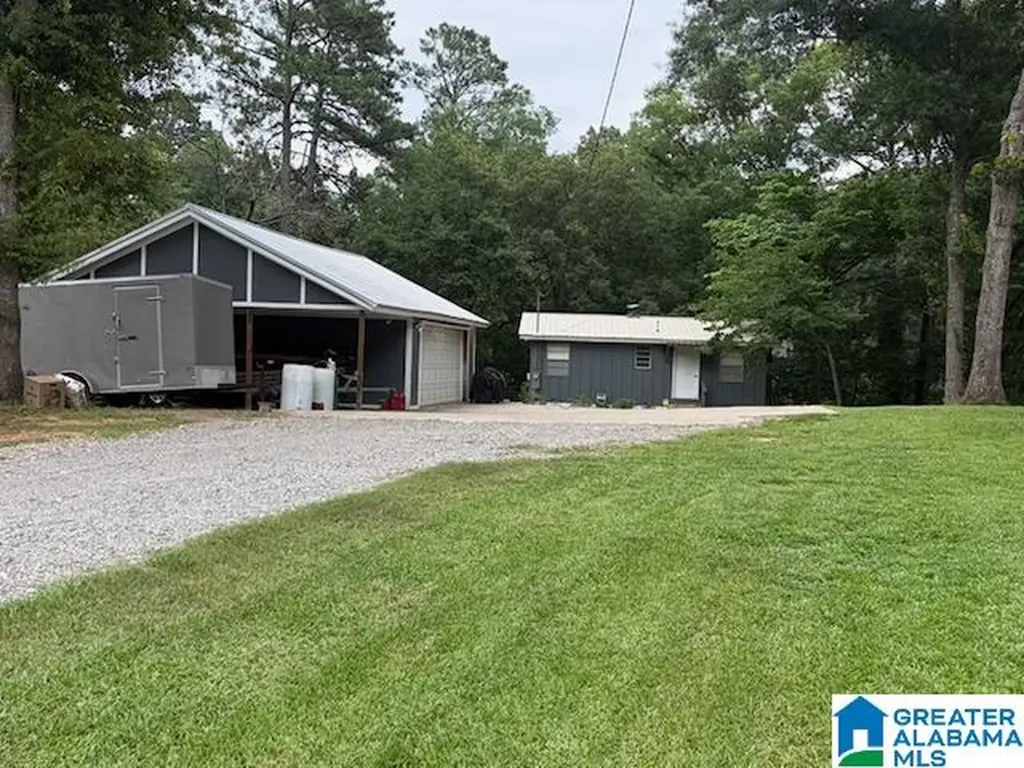 163 Glaze Creek Road Bessemer AL 35023
