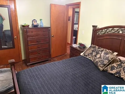163 Glaze Creek Road Bessemer AL 35023