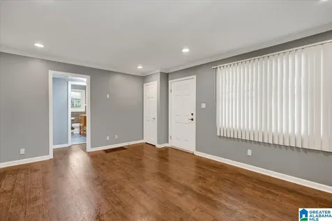 1309 19th Place SW Birmingham AL 35211