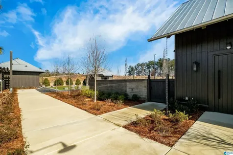 1818 Calvert Circle Hoover AL 35244