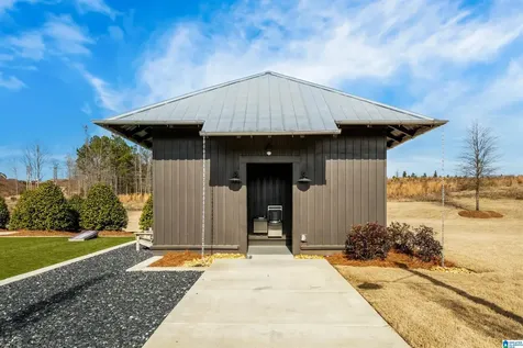 1818 Calvert Circle Hoover AL 35244
