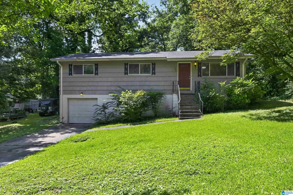 205 Cathy Lane Birmingham AL 35215