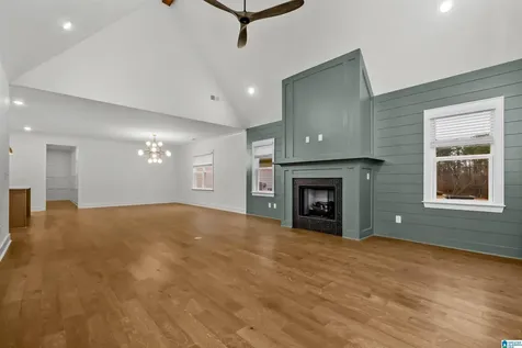 1919 Blackridge Circle Hoover AL 35244