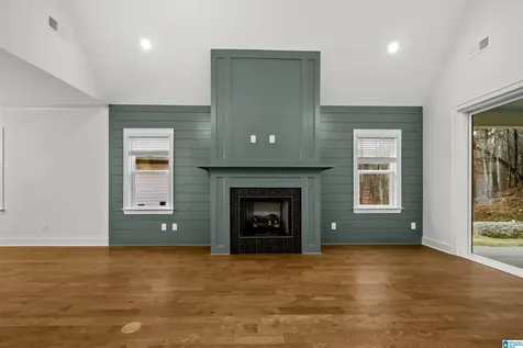 1919 Blackridge Circle Hoover AL 35244
