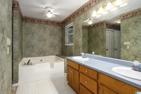 7360 Roper Tunnel Road Trussville AL 35173