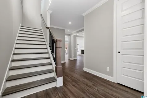 1818 Blackridge Circle Hoover AL 35244